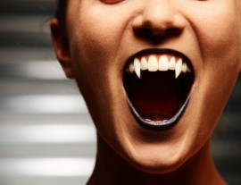 Este Halloween, luce una sonrisa de miedo