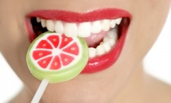 NUESTROS DIENTES NO ESTÁN PREPARADOS PARA NUESTRA DIETA